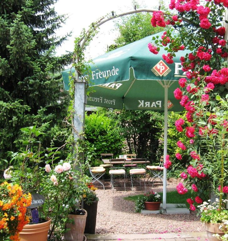 Hotel Pfaelzer Hof, Zum Schokoladengiesser Rodalben ภายนอก รูปภาพ
