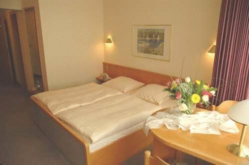 Hotel Pfaelzer Hof, Zum Schokoladengiesser Rodalben ภายนอก รูปภาพ